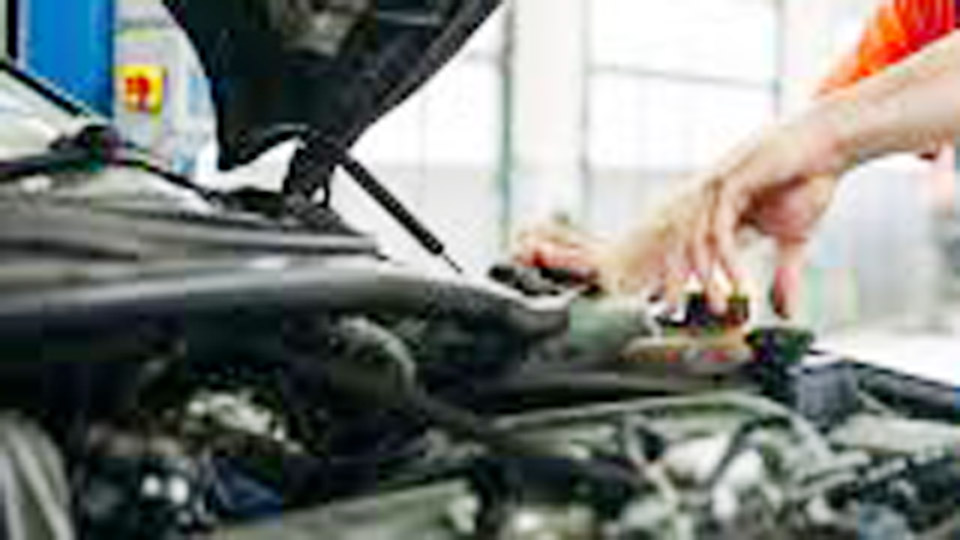How to Become an Automotive Technician in Florida? 1 How to Become an Automotive Technician in Florida